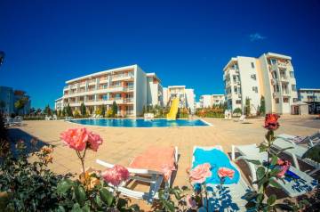 L-109/ Nessebar Fort Club***