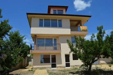 Four storey house "Qny"